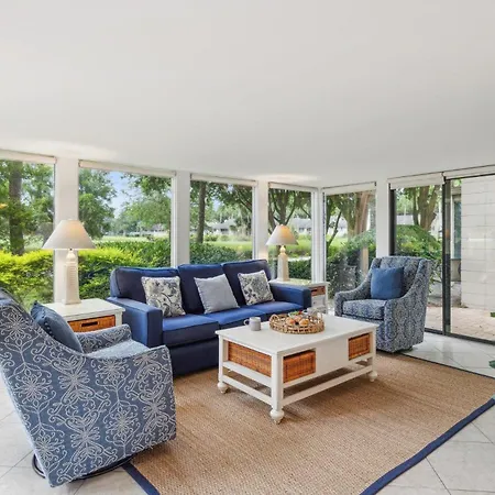 56 Woodbine Villas